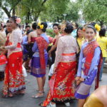 Photo of thai girls in traditional clothing.
