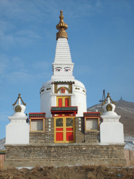 Stupa with Buddhas Eyes Stupa with Buddhas Eyes