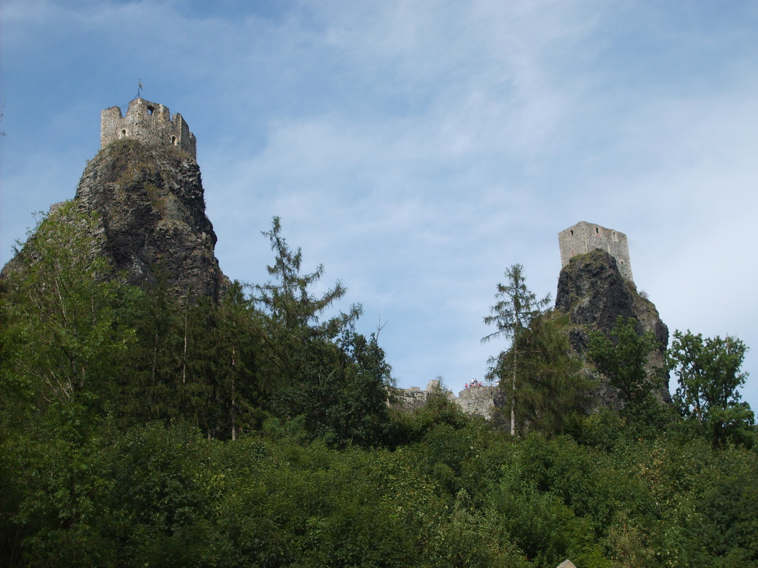 free-image-trosky-castle-libreshot-public-domain-photos