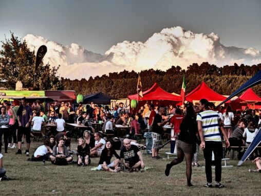 Lovers at the Festival