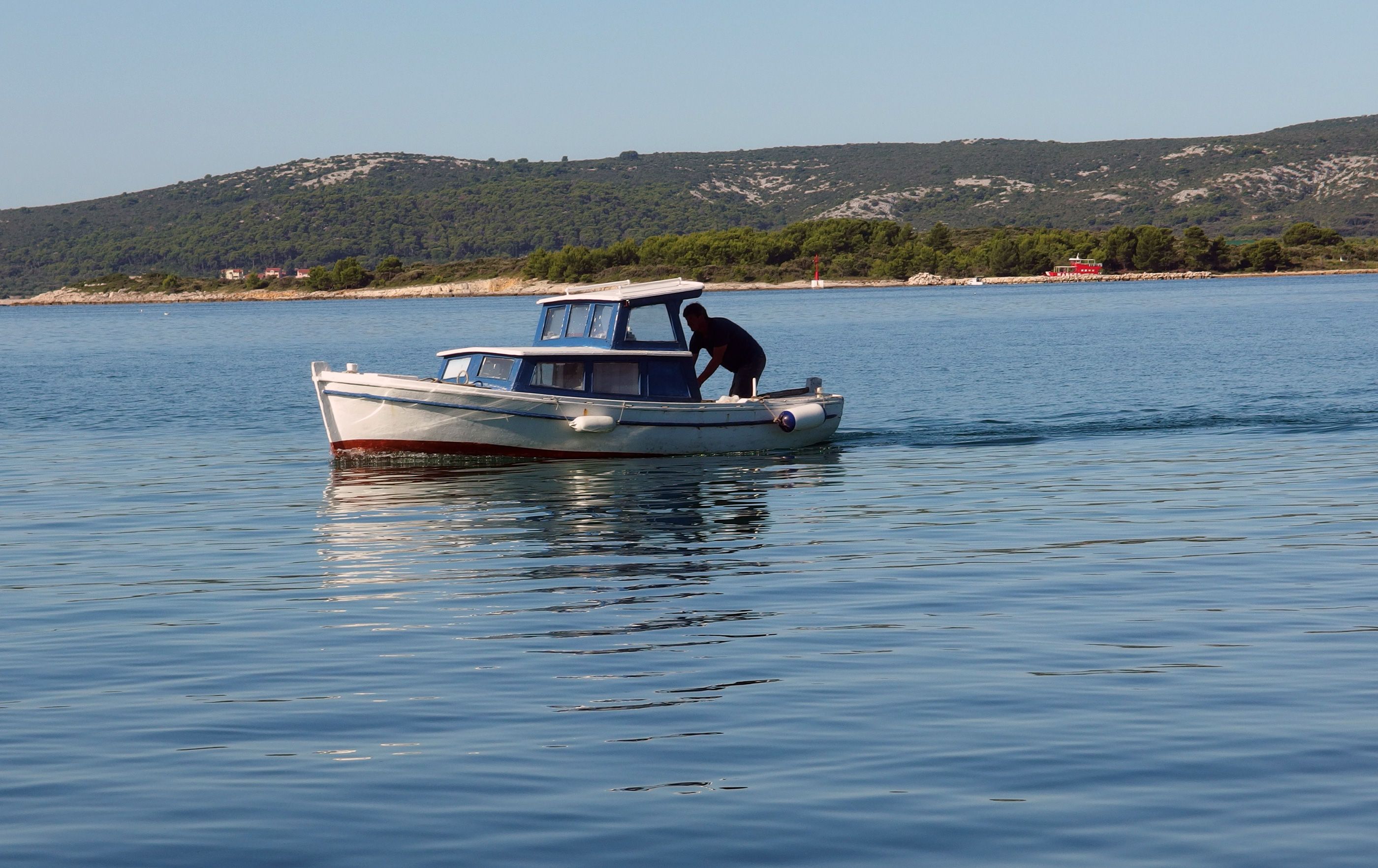 FREE IMAGE Small  Boat  At Sea  Libreshot Public Domain Photos