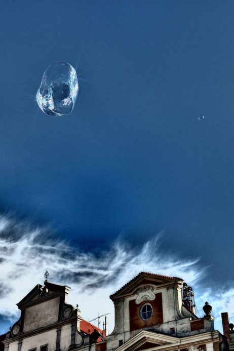 Flying Bubble Flying Bubble