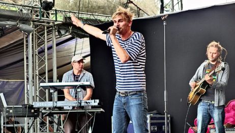 White Reggae Singer White Reggae Singer