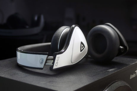 Headphones Headphones