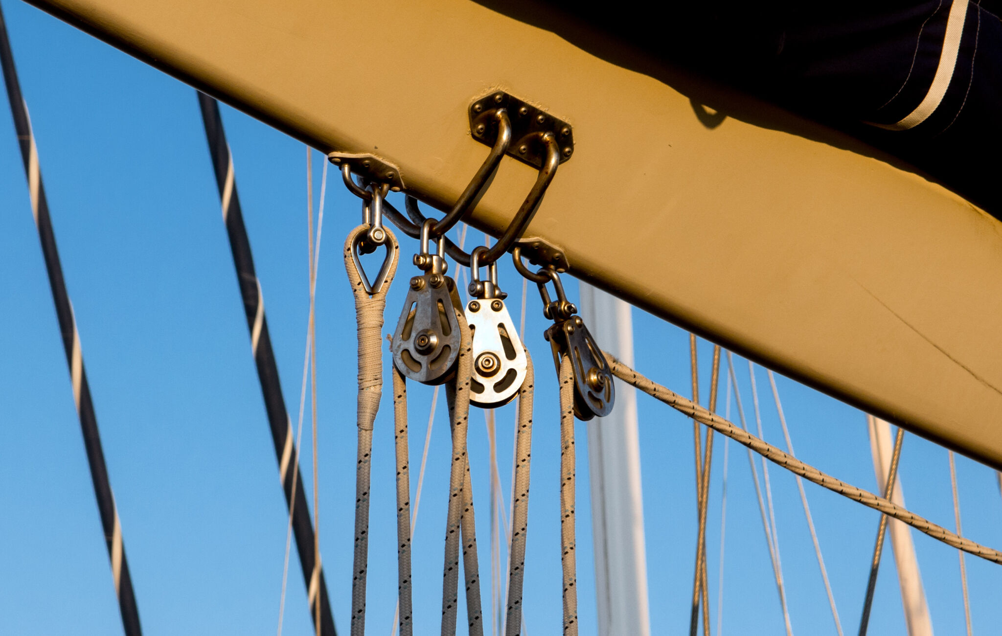 Sailboat Tackle Copyrightfree photo (by M. Vorel) LibreShot