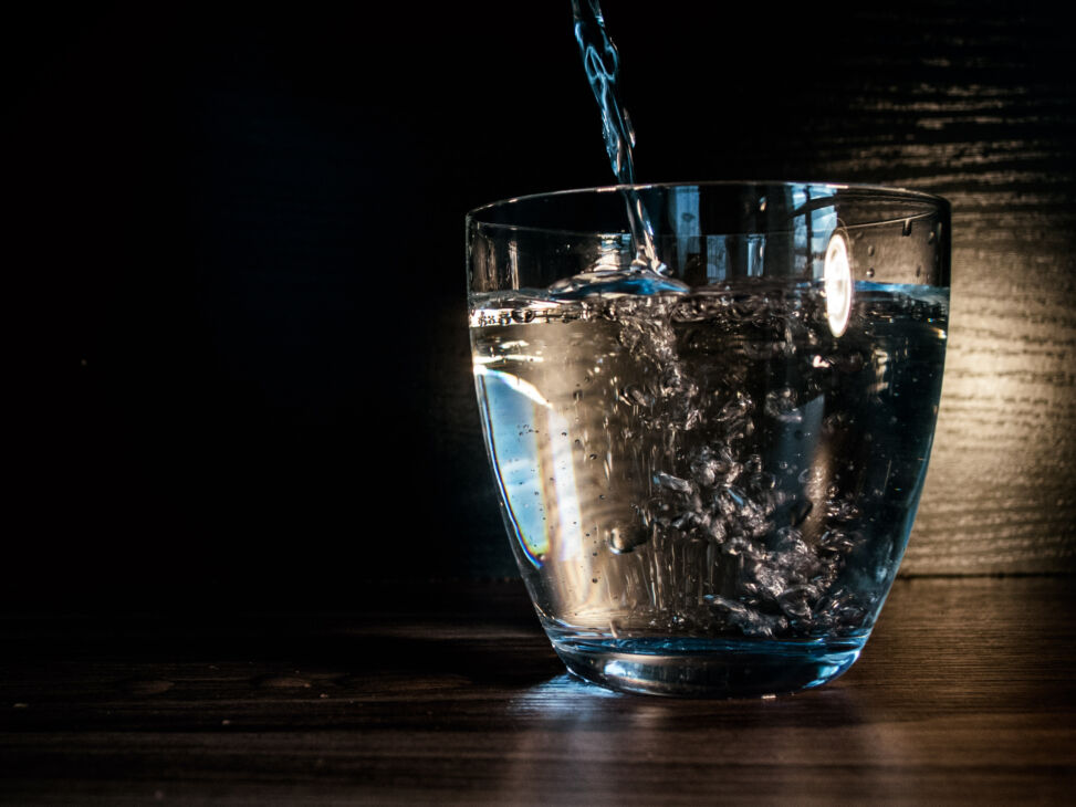 Water flows into the glass | Free Stock Photo | LibreShot
