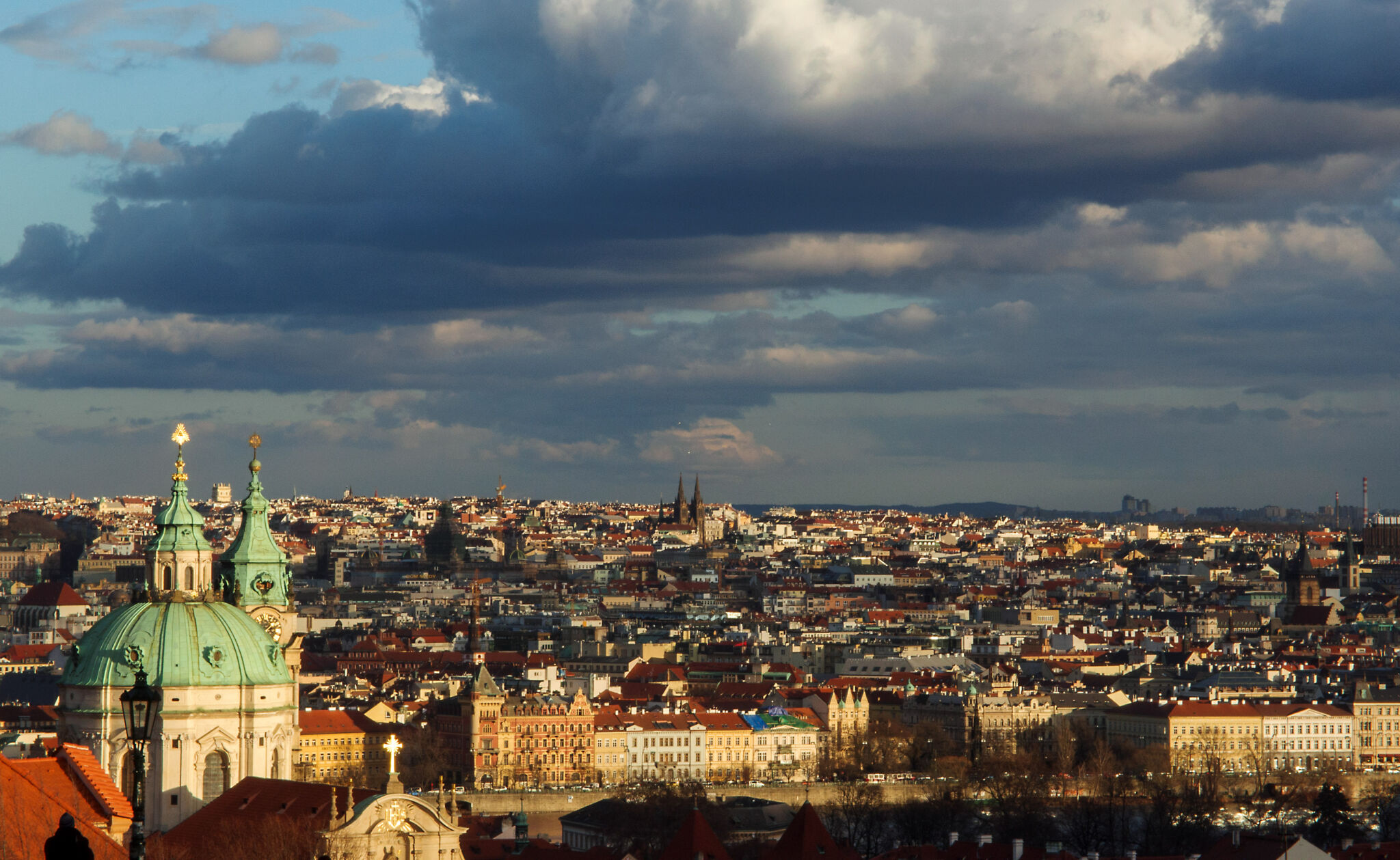 prague-city-landscape-copyright-free-photo-by-m-vorel-libreshot