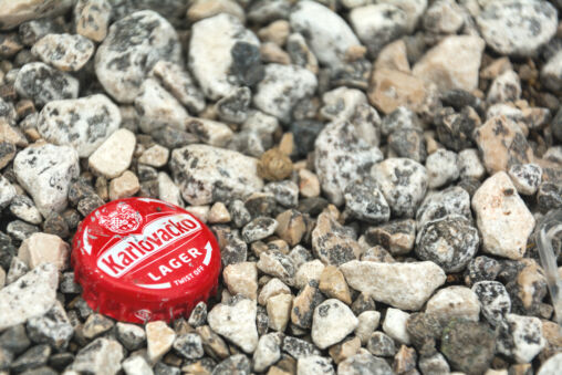 Beer stopper on the beach