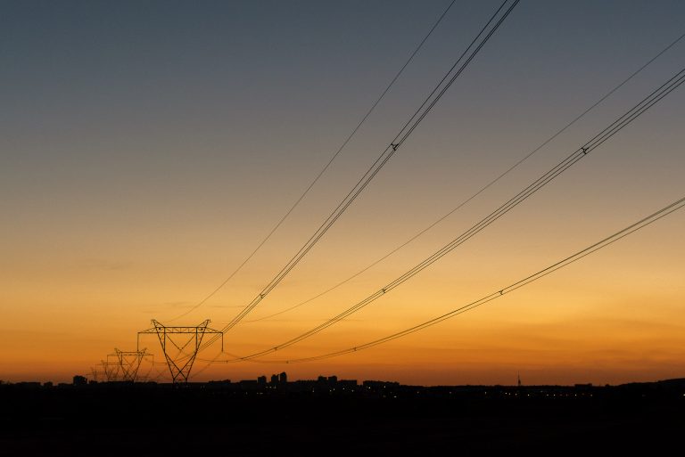 Power line at sunset | Copyright-free photo (by M. Vorel) | LibreShot