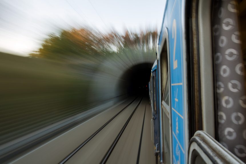 The train enters the tunnel at high speed