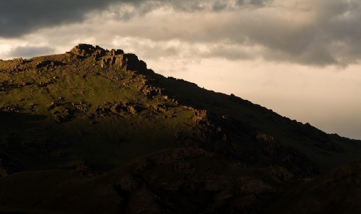 Montaña al atardecer